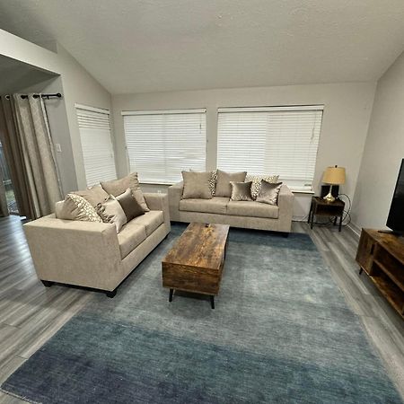 3 Bedroom Entire Home - Centrally Located In Katy, Texas Buitenkant foto