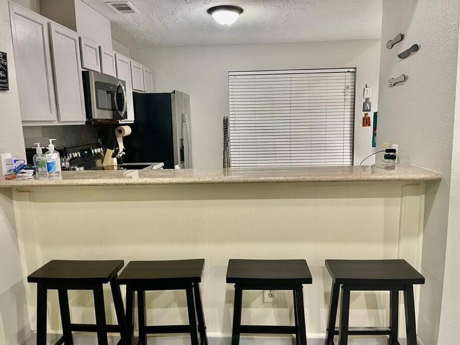 3 Bedroom Entire Home - Centrally Located In Katy, Texas Buitenkant foto
